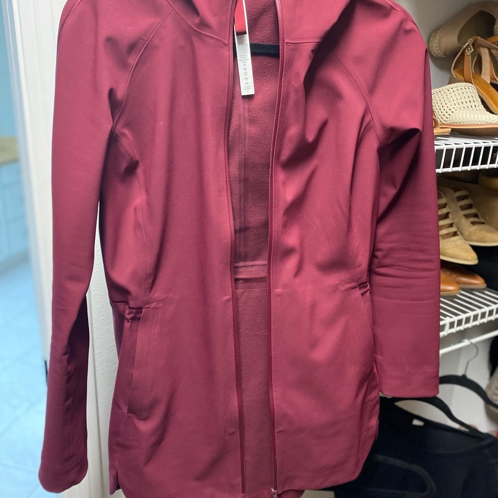 Lululemon jacket - Picture 4 of 5